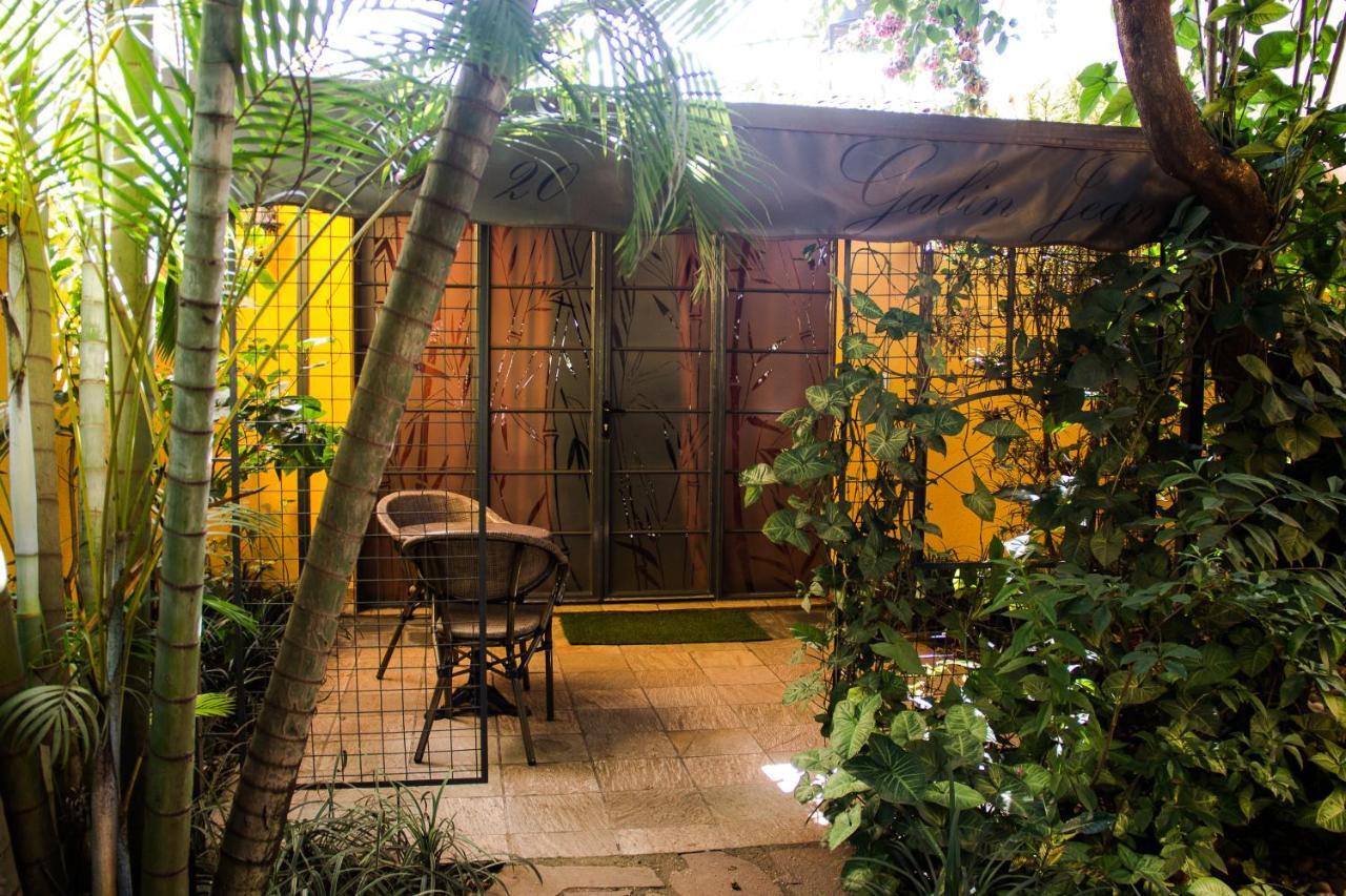 Hotel Bougainviller Kampala Luaran gambar