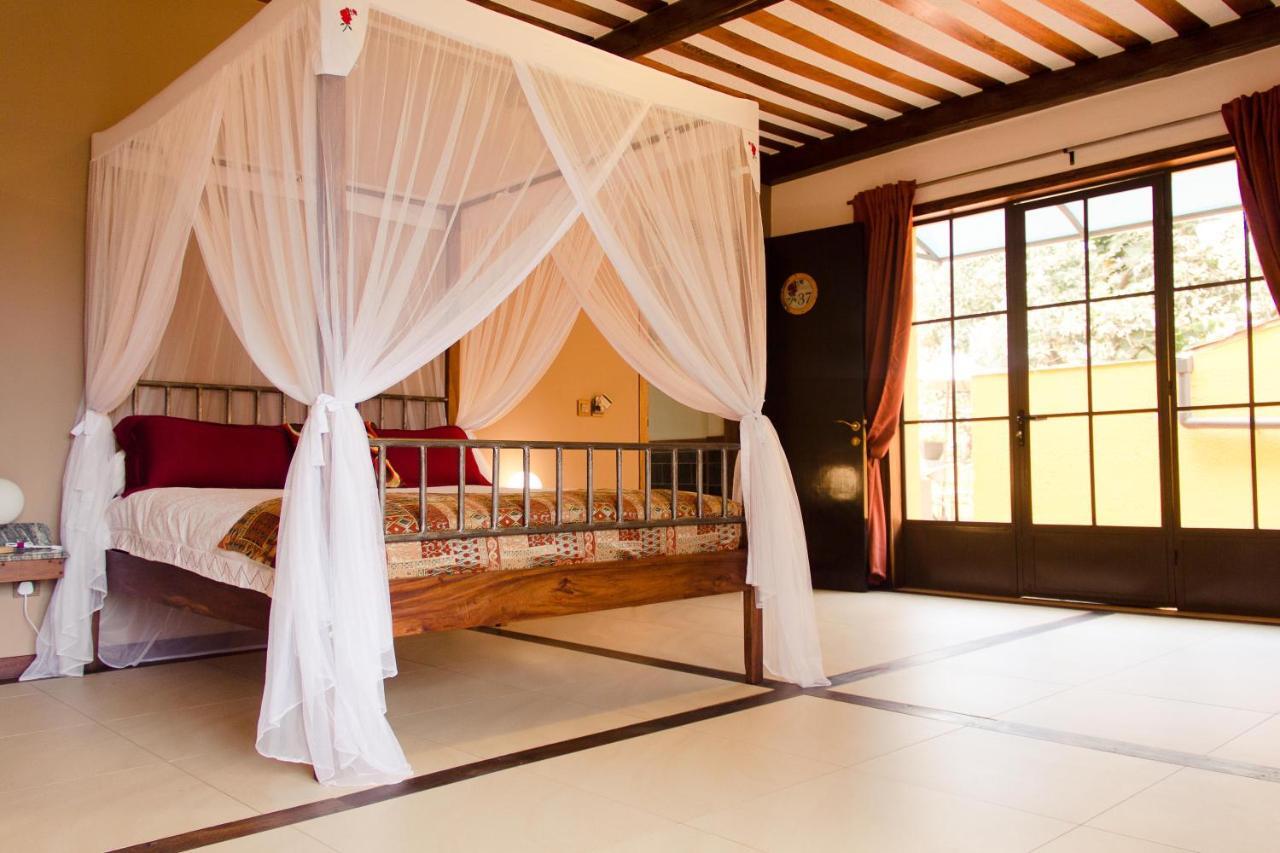 Hotel Bougainviller Kampala Luaran gambar